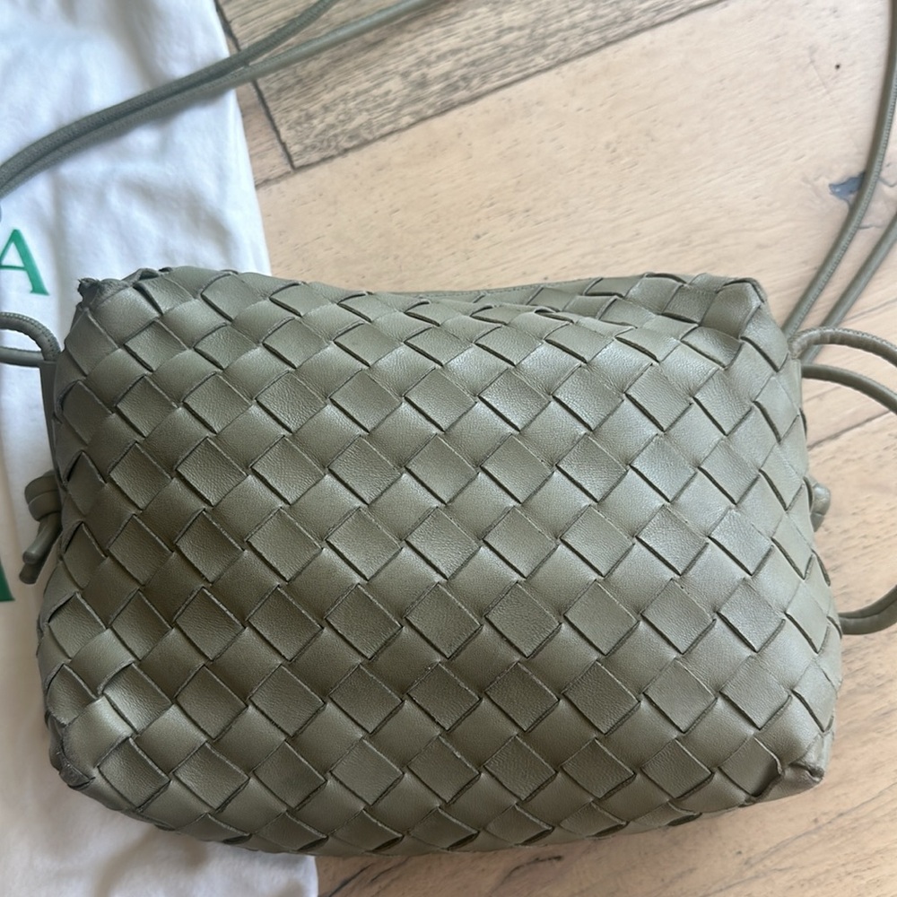 Bottega Small Loop Bag - image 3